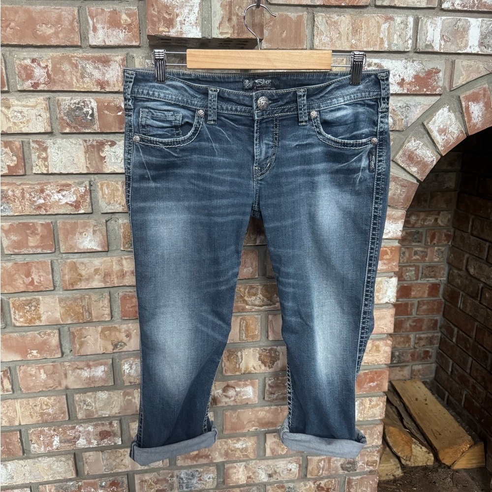 Silver Jeans - Aiko Capris - Dark Blue Cropped Denim